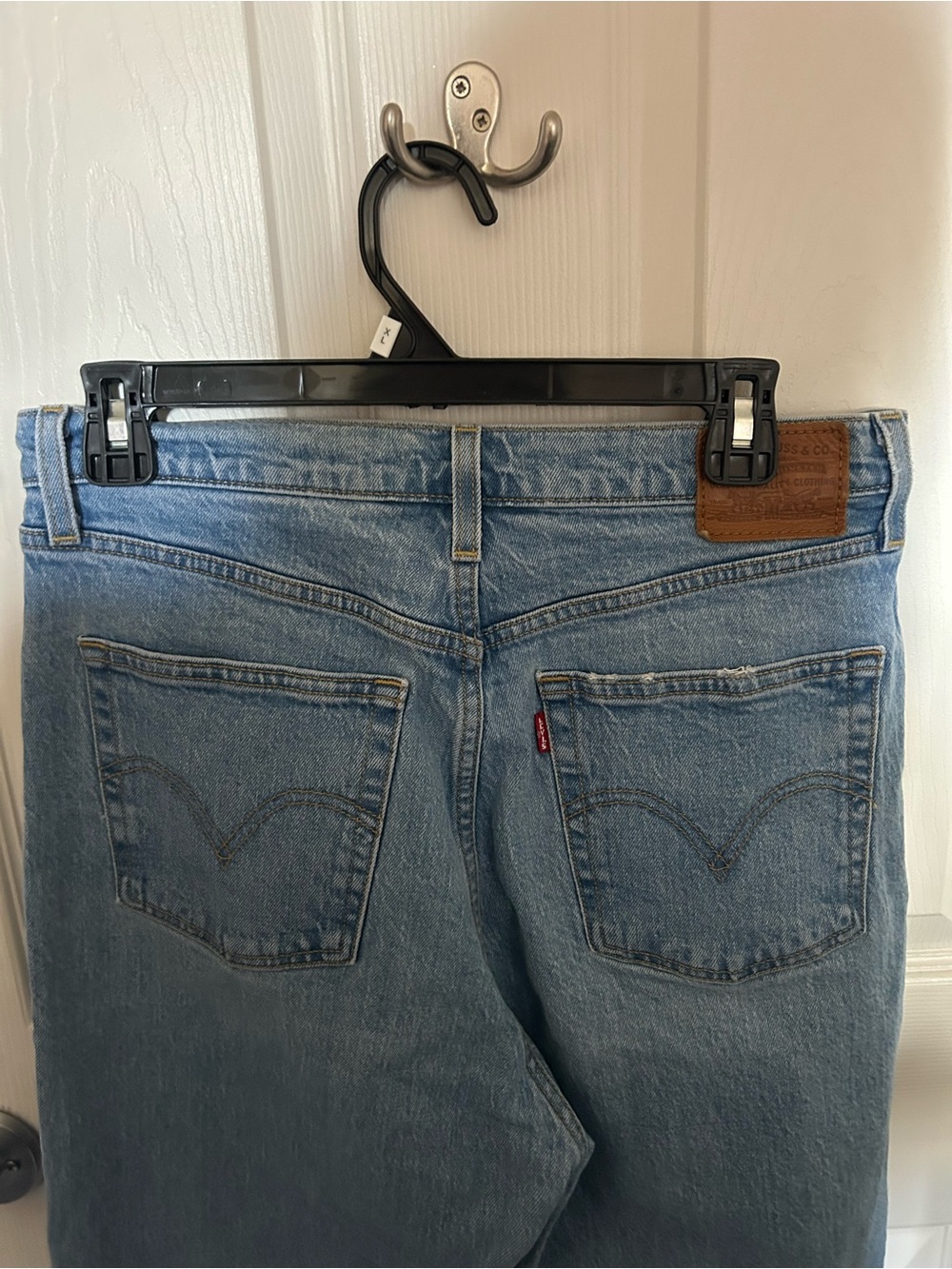 Levi’s Ribcage Straight Jeans - Picture 5 of 6